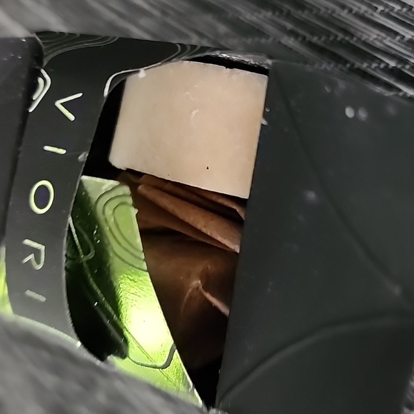 Viori shampoo and conditioner with minis combo. Solid bars. Not liquid - Picture 12 of 12